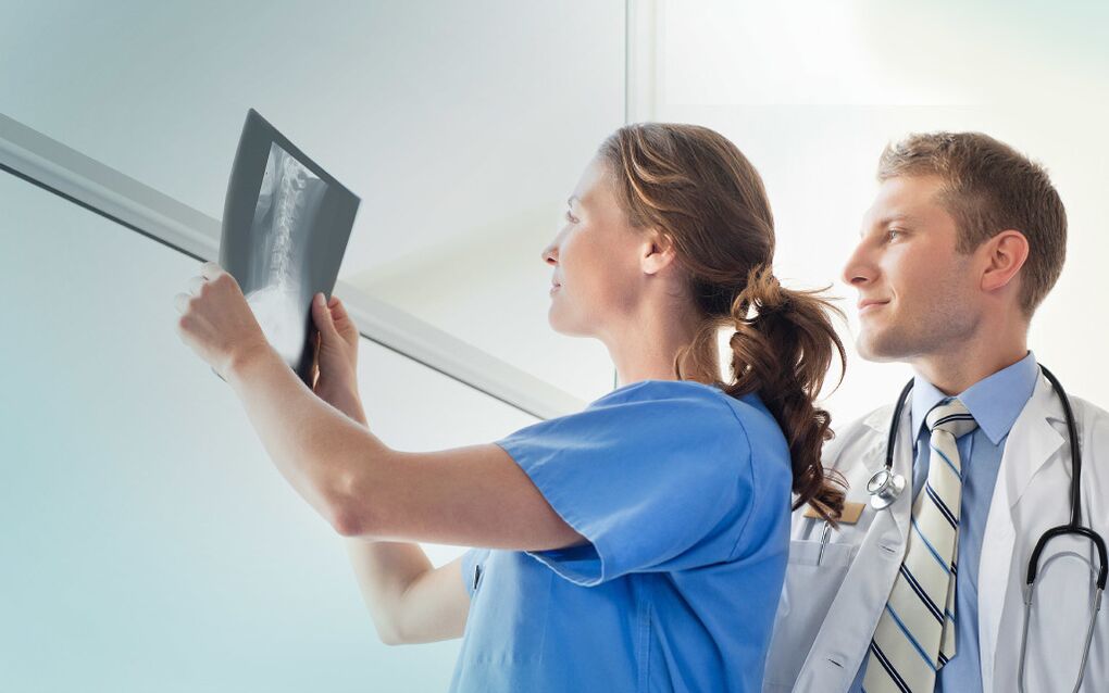 artroz için röntgen arayan doktorlar